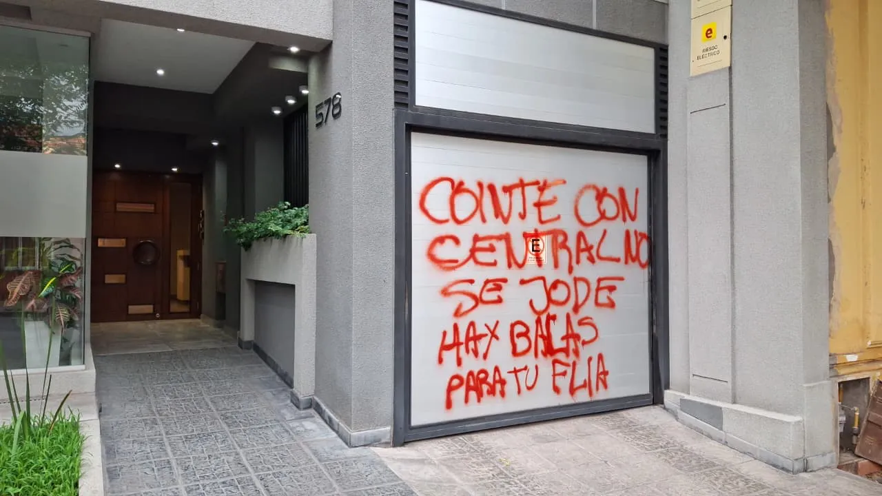 WhatsApp Image 2025-12-04 at 07.20.31